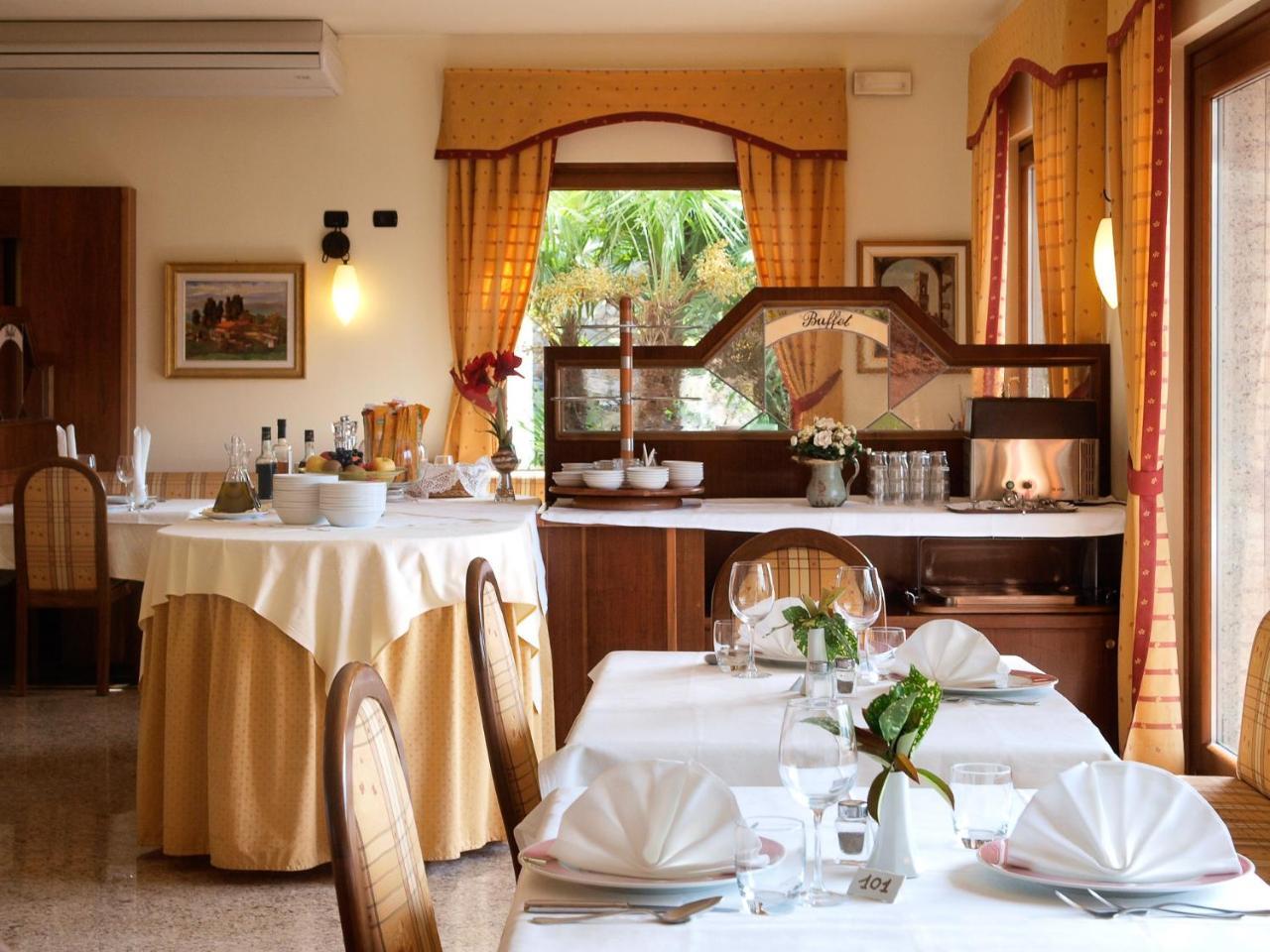 Hotel Bellavista Malcesine Luaran gambar